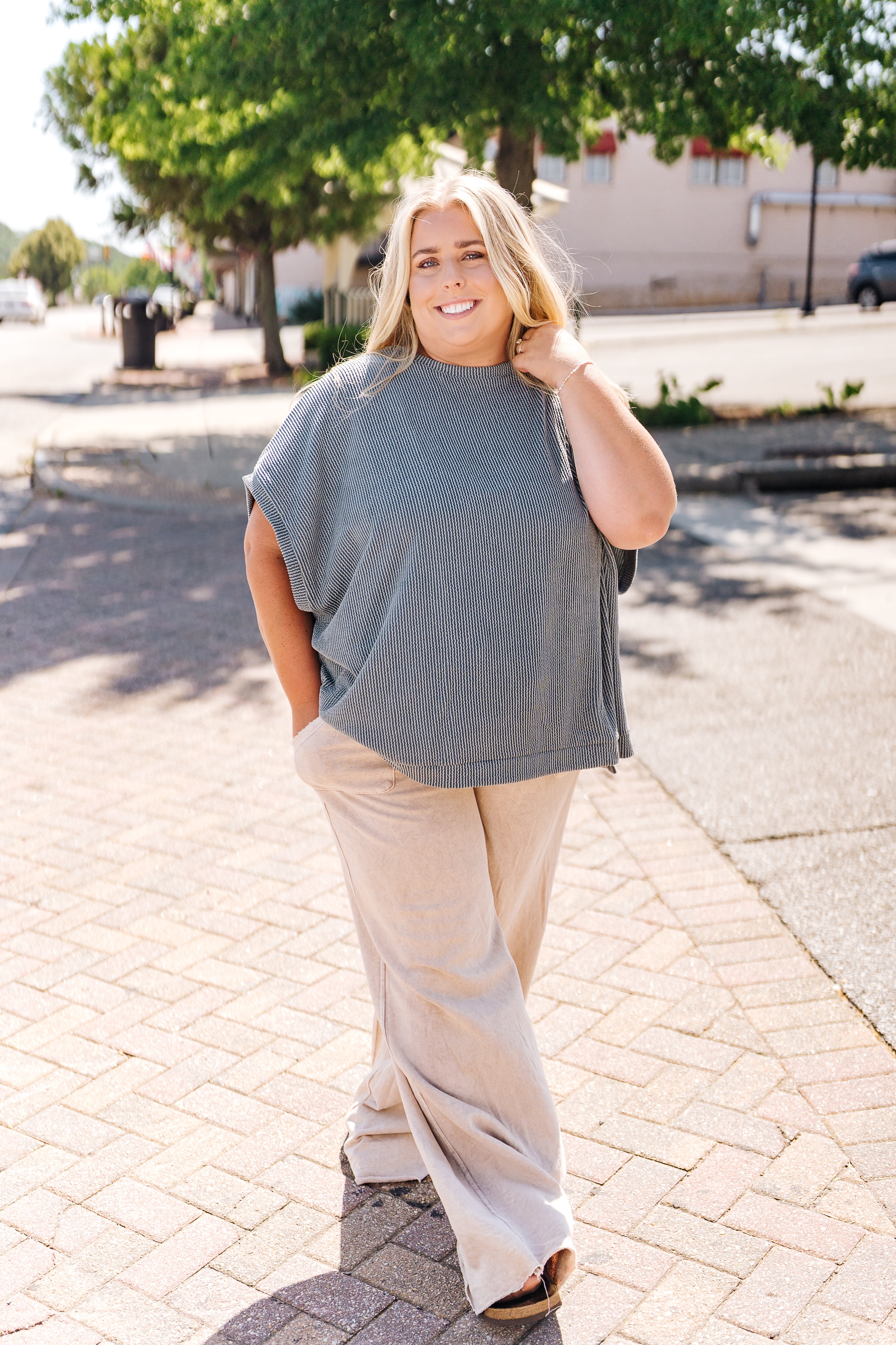 Relaxing Robin Wide Leg Pant - New Taupe